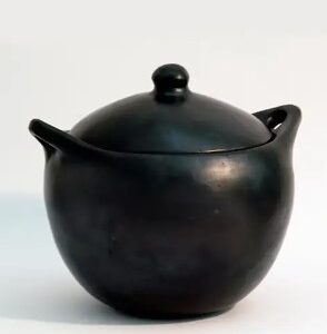 Black Pottery kookpot met deksel 5