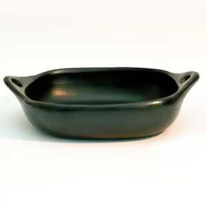 Black Pottery bake / frying dish with grip 4