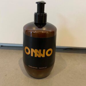 ONNO handlotion black lily