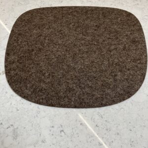 HEY-SIGN About a chair seat 100% wol met anti-slip